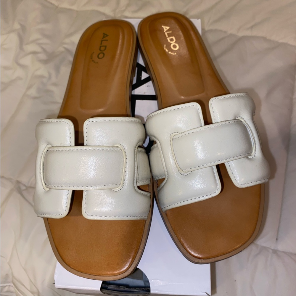 ALDO Elenaa Sandal Size 7.5M